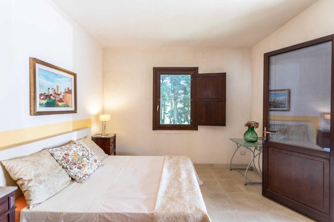 Agriturismo De Lorenzi Villa Casarano Exterior photo