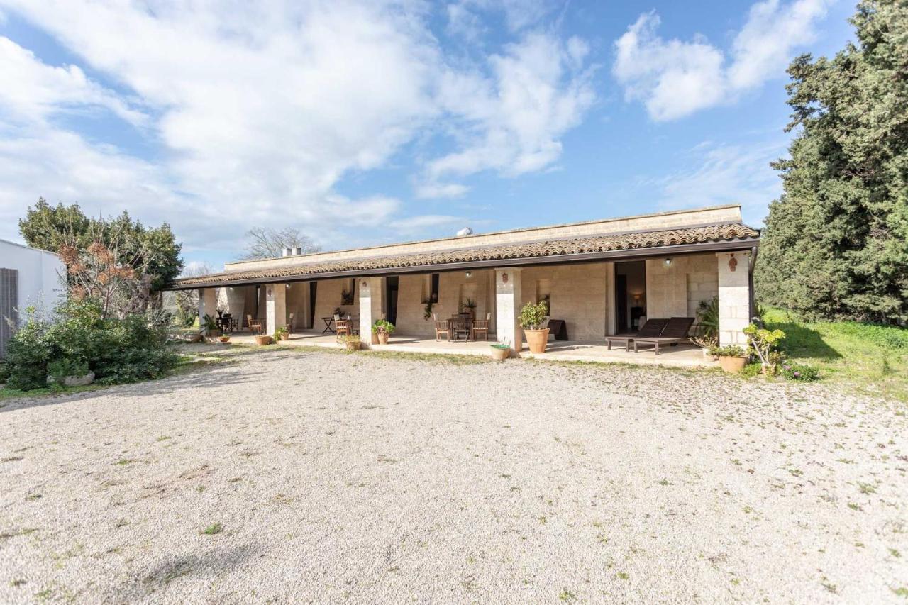 Agriturismo De Lorenzi Villa Casarano Exterior photo