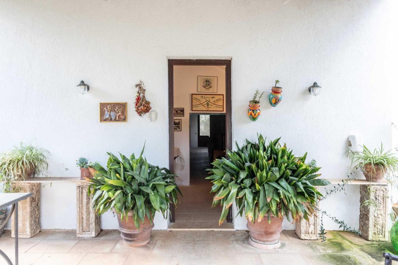 Agriturismo De Lorenzi Villa Casarano Exterior photo